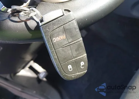 2015 Jeep Grand Cherokee Laredo из США, поврежденный, VIN 1C4RJFAG9FC925631